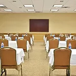 Holiday Inn Express Hotel & Suites Pittsburgh Airport By Ihg 
